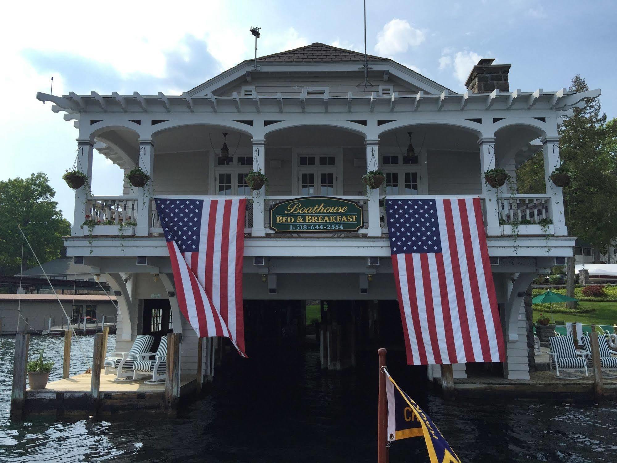 Lake George Boathouse Waterfront Lodging Bolton Landing Exterior foto